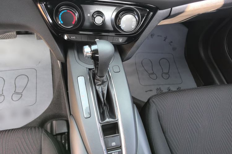 Used Honda XR-V 2015 1.5L LXi CVT Classic Edition Gear Lever