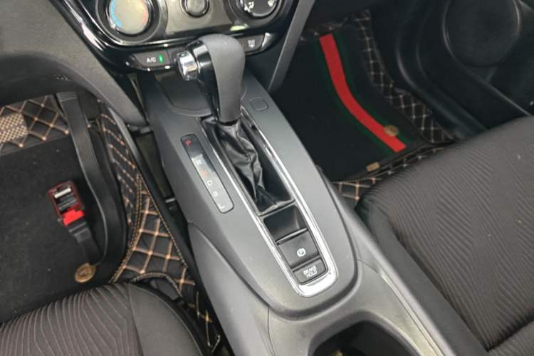 Used Honda XR-V 2015 1.5L LXi CVT Classic Edition Gear Lever