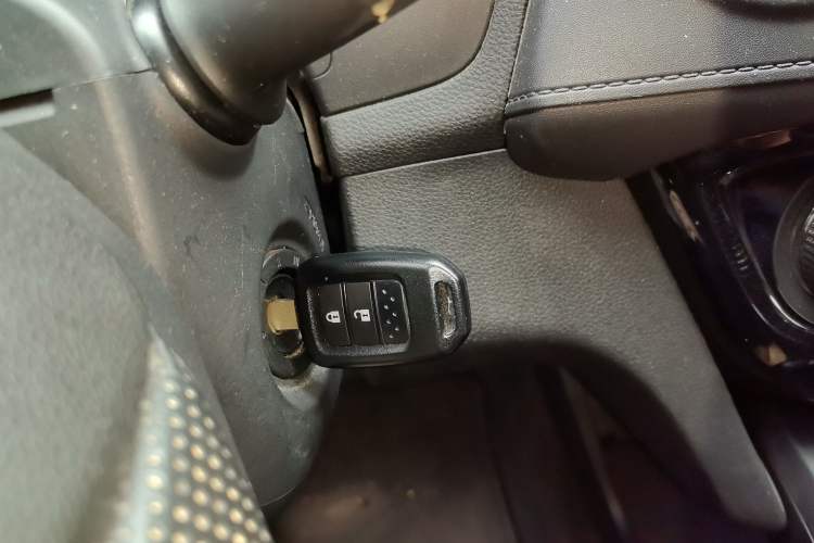 Used Honda XR-V 2015 1.5L LXi CVT Classic Edition Interior 1