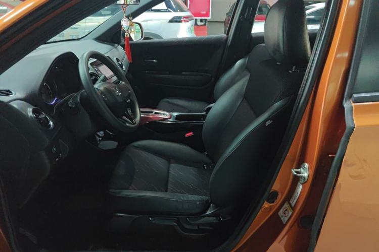 Used Honda XR-V 2015 1.8L EXi CVT Comfort Version Left Front Seat