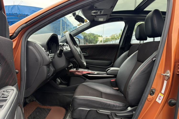 Used Honda XR-V 2015 1.8L EXi CVT Comfort Version Left Front Seat