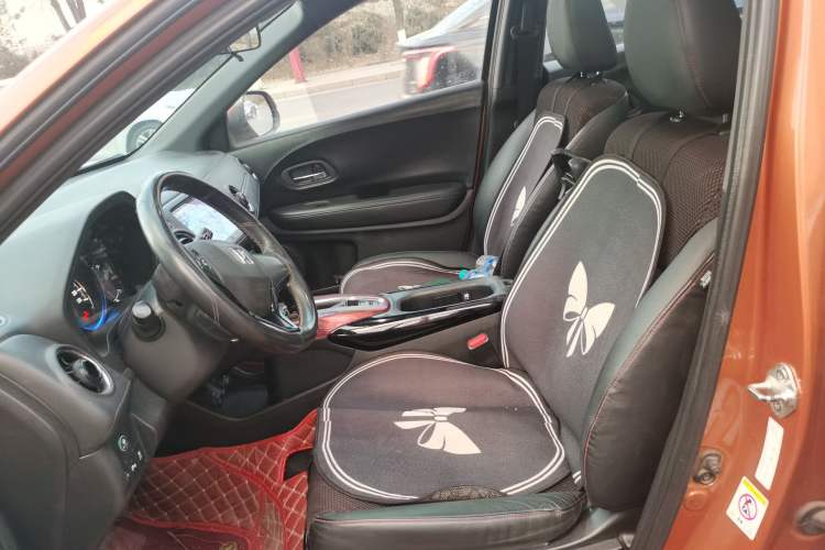Used Honda XR-V 2015 1.8L EXi CVT Comfort Version Left Front Seat