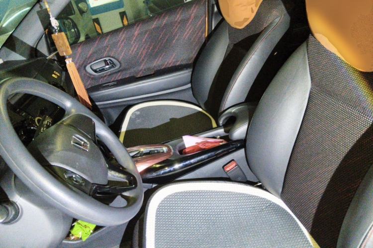 Used Honda XR-V 2015 1.8L EXi CVT Comfort Version Left Front Seat