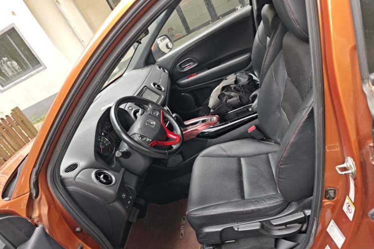 Used Honda XR-V 2015 1.8L VTi CVT Luxury Edition Left Front Seat
