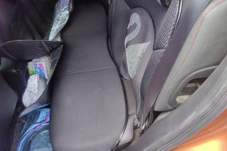 Used Honda XR-V 2015 1.8L EXi CVT Comfort Version Left Rear Seat