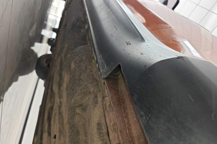 Used Honda XR-V 2015 1.5L LXi CVT Classic Edition Left Side Sill