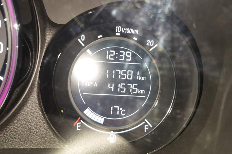 Used Honda XR-V 2015 1.8L EXi Manual Comfort Edition Odometer Close Up