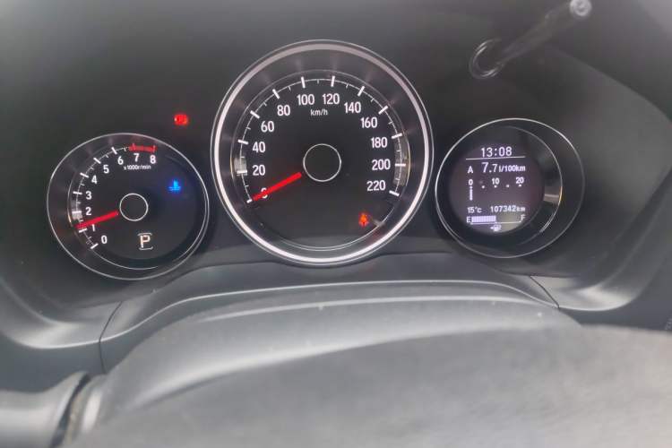 Used Honda XR-V 2015 1.8L VTi CVT Luxury Edition Odometer Close Up