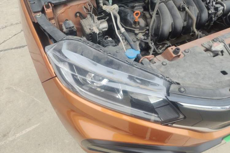 Used Honda XR-V 2015 1.5L LXi CVT Classic Edition Right Front Headlight