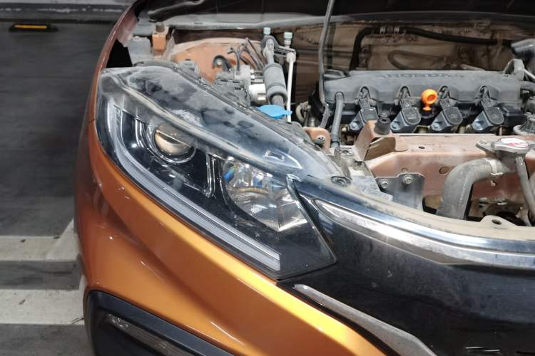 Used Honda XR-V 2015 1.8L EXi Manual Comfort Edition Right Front Headlight