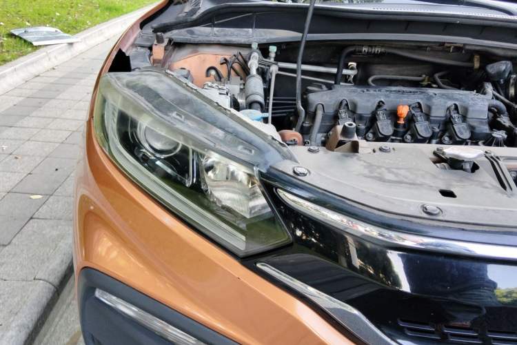 Used Honda XR-V 2015 1.8L VTi CVT Luxury Edition Right Front Headlight