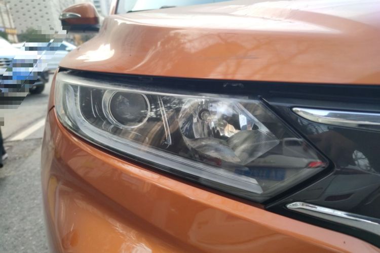 Used Honda XR-V 2015 1.8L EXi CVT Comfort Version Right Front Headlight