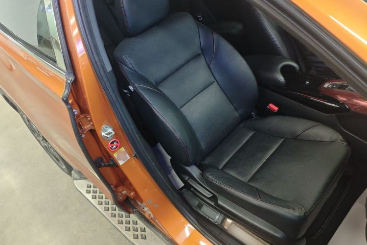 Used Honda XR-V 2015 1.8L VTi CVT Luxury Edition Right Front Seat