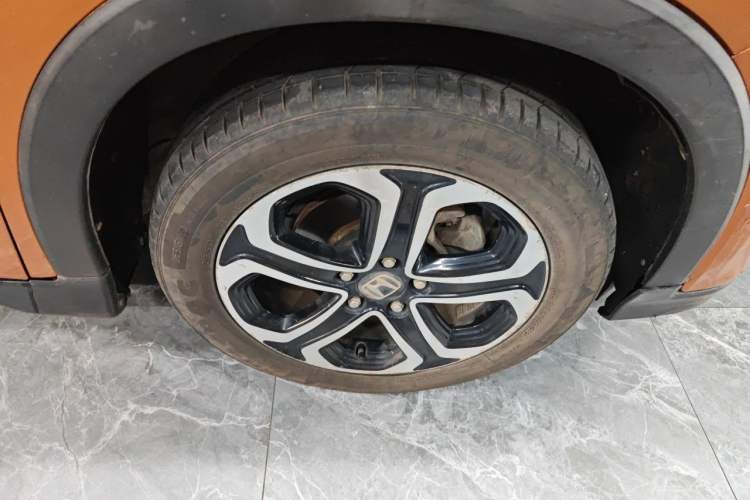 Used Honda XR-V 2015 1.8L EXi CVT Comfort Version Right Front Wheel Hub