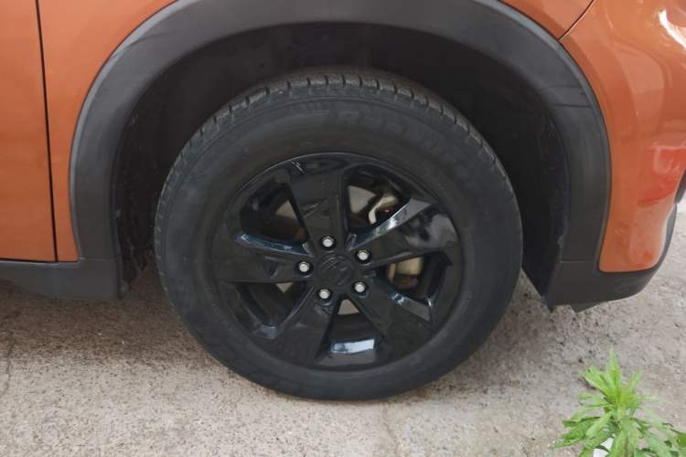 Used Honda XR-V 2015 1.5L LXi CVT Classic Edition Right Front Wheel Hub