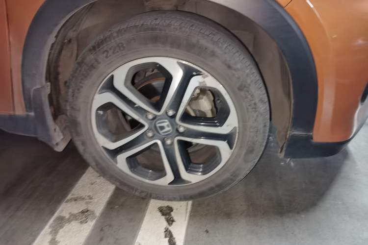 Used Honda XR-V 2015 1.8L EXi Manual Comfort Edition Right Front Wheel Hub