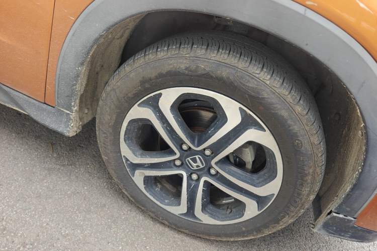 Used Honda XR-V 2015 1.8L VTi CVT Luxury Edition Right Front Wheel Hub