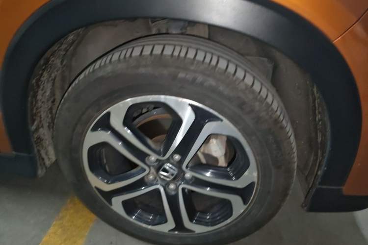 Used Honda XR-V 2015 1.8L VTi CVT Luxury Edition Right Front Wheel Hub