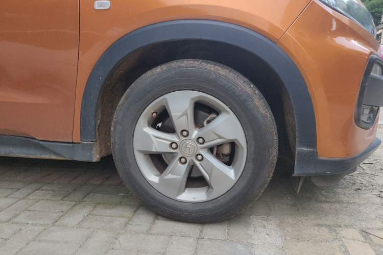 Used Honda XR-V 2015 1.5L LXi CVT Classic Edition Right Front Wheel Hub
