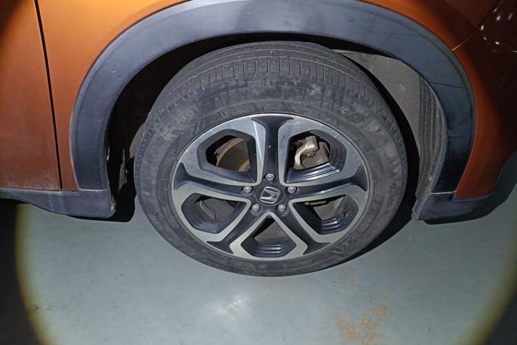 Used Honda XR-V 2015 1.8L EXi CVT Comfort Version Right Front Wheel Hub