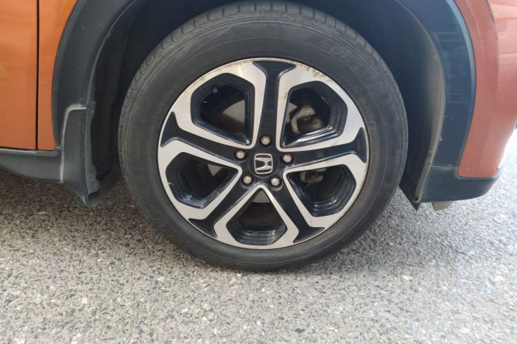 Used Honda XR-V 2015 1.8L EXi CVT Comfort Version Right Front Wheel Hub