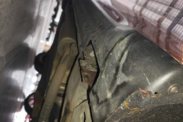 Used Honda XR-V 2015 1.8L EXi CVT Comfort Version Right Side Sill