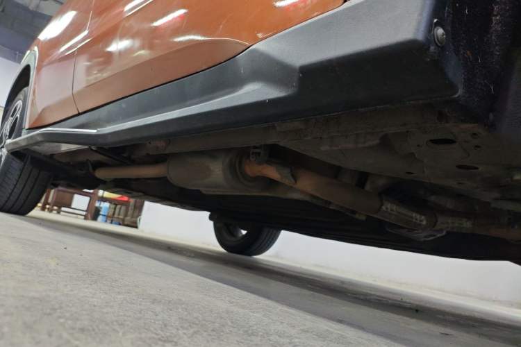 Used Honda XR-V 2015 1.8L VTi CVT Luxury Edition Right Side Sill