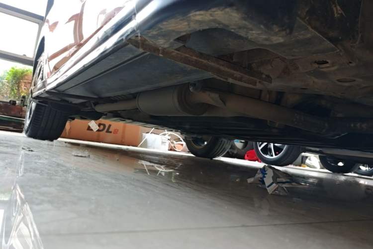 Used Honda XR-V 2015 1.8L VTi CVT Luxury Edition Right Side Sill