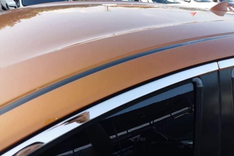 Used Honda XR-V 2015 1.5L LXi CVT Classic Edition Roof