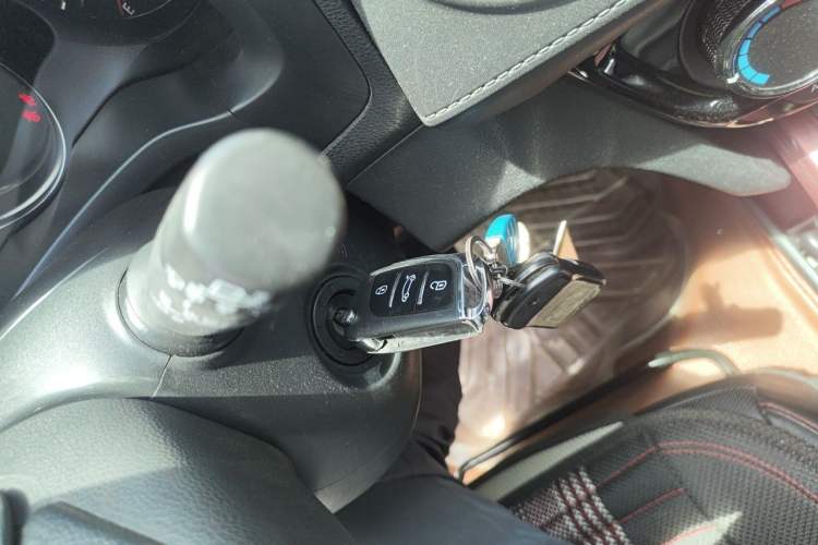 Used Honda XR-V 2015 1.8L EXi CVT Comfort Version Vehicle Key