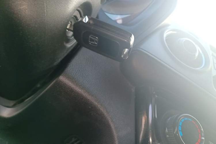Used Honda XR-V 2015 1.8L EXi CVT Comfort Version Vehicle Key