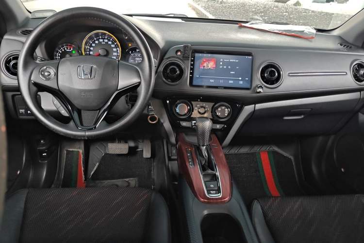 Used Honda XR-V 2017 1.5L LXi CVT Classic Edition Center Console