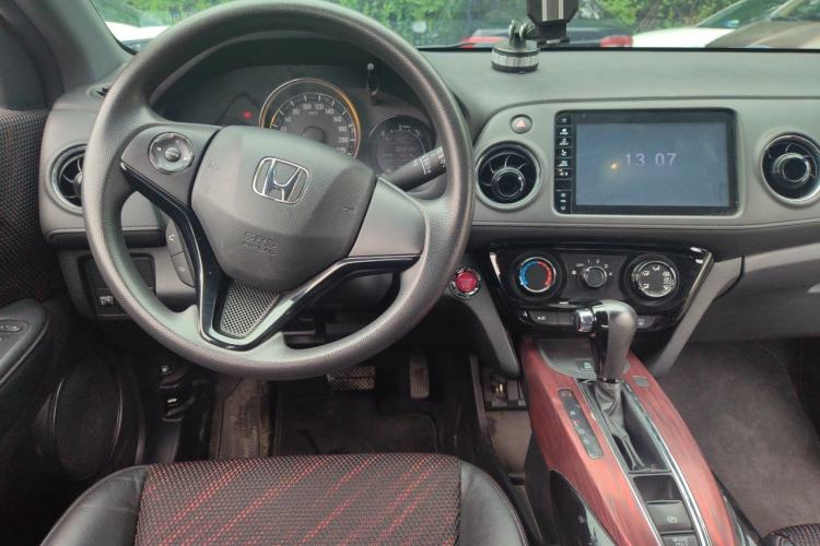 Used Honda XR-V 2017 1.8L EXi CVT Comfort Version Center Console