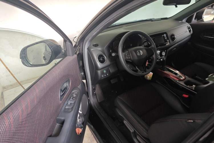 Used Honda XR-V 2017 1.5L LXi CVT Classic Edition Driver Seat