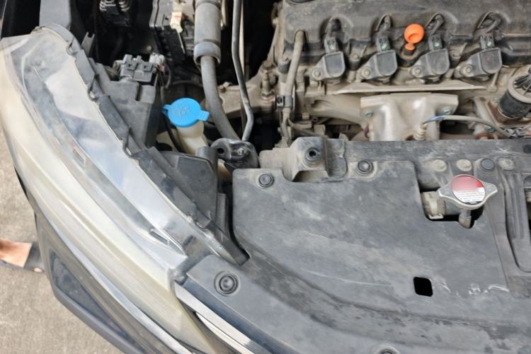 Used Honda XR-V 2017 1.8L EXi CVT Comfort Version Engine Bay Right