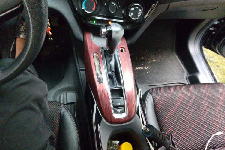 Used Honda XR-V 2017 1.5L LXi CVT Classic Edition Gear Lever