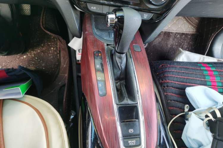 Used Honda XR-V 2017 1.8L EXi CVT Comfort Version Gear Lever