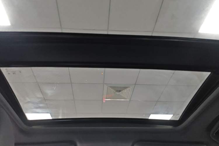 Used Honda XR-V 2017 1.8L EXi CVT Comfort Version Headliner