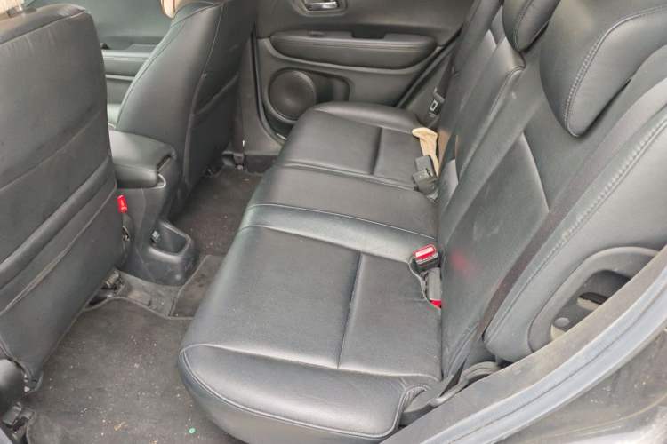 Used Honda XR-V 2017 1.5L LXi CVT Classic Edition Interior 4