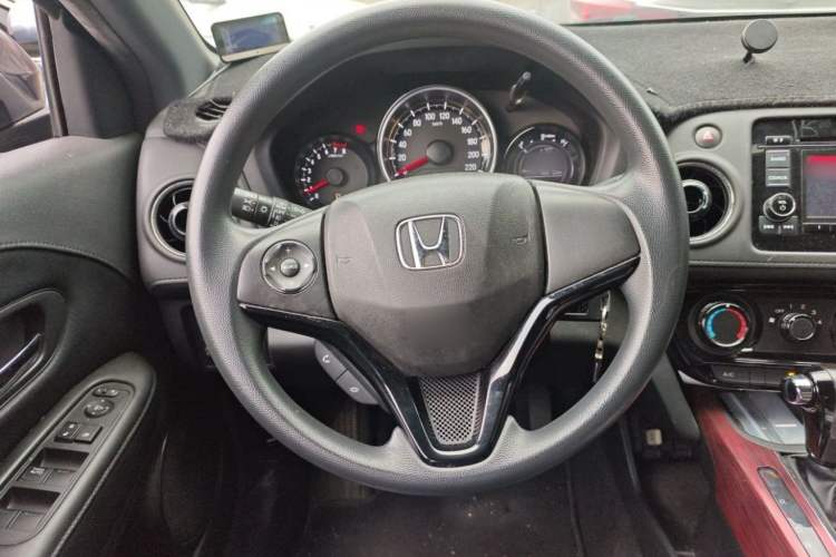 Used Honda XR-V 2017 1.5L LXi CVT Classic Edition Interior 6