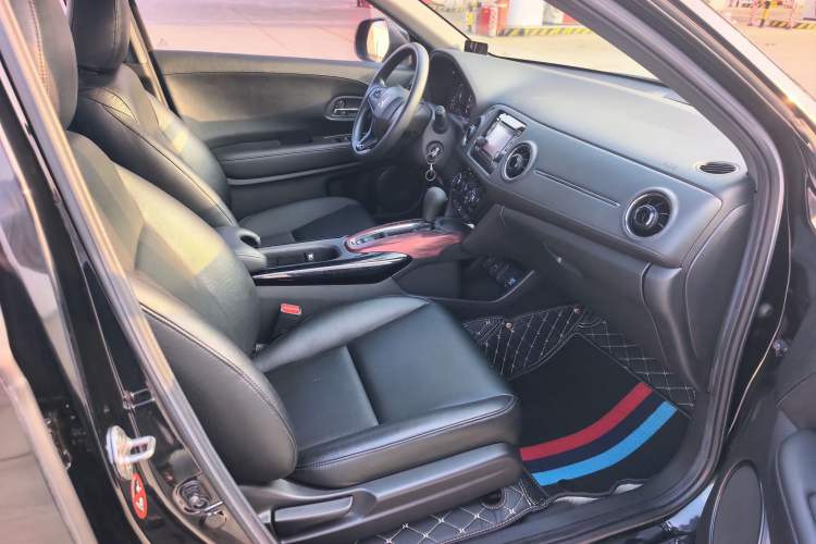 Used Honda XR-V 2017 1.5L LXi CVT Classic Edition Interior 8