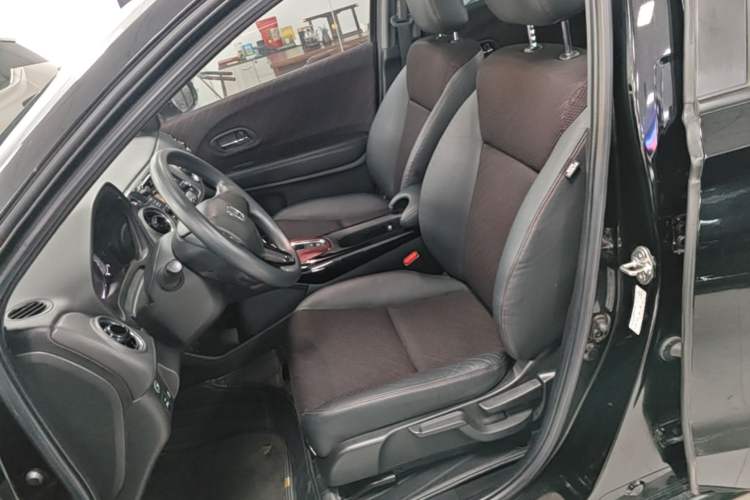 Used Honda XR-V 2017 1.8L EXi CVT Comfort Version Left Front Seat
