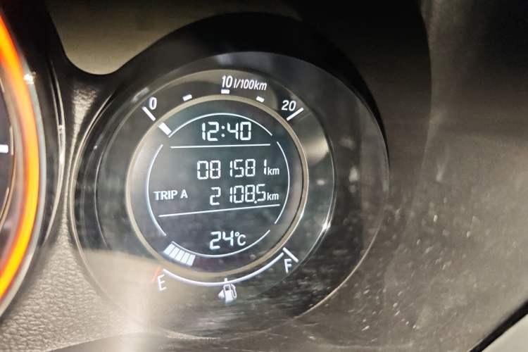 Used Honda XR-V 2017 1.8L EXi CVT Comfort Version Odometer Close Up