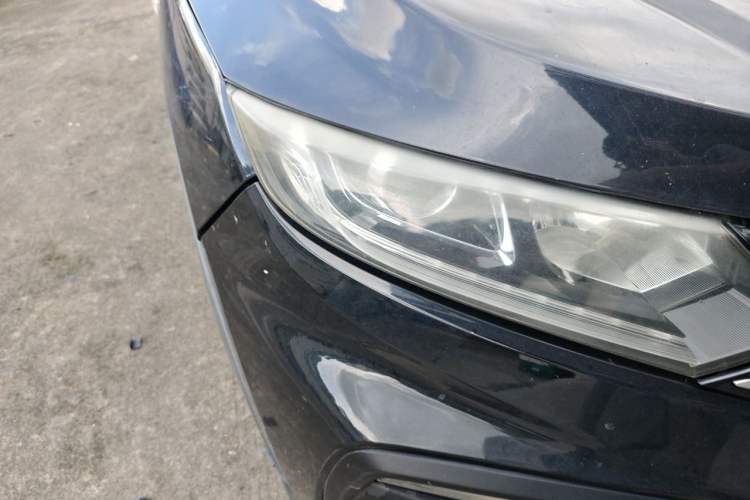Used Honda XR-V 2017 1.8L EXi CVT Comfort Version Right Front Headlight