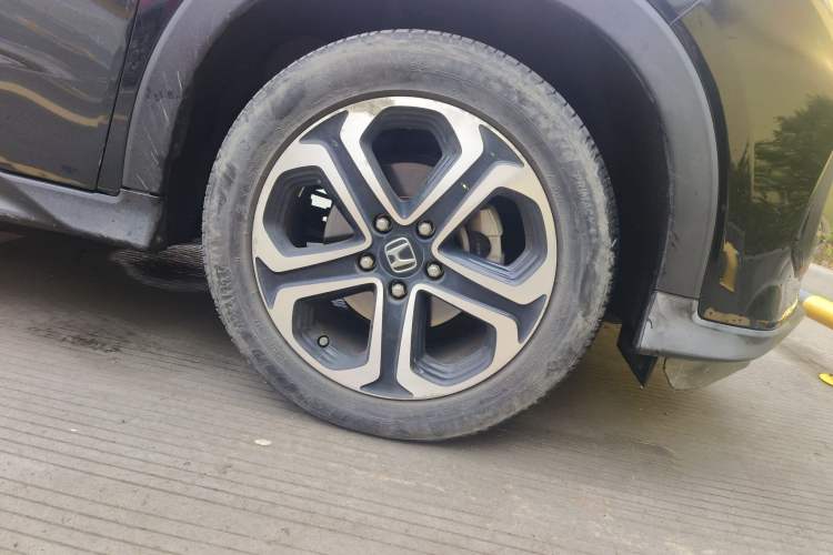 Used Honda XR-V 2017 1.8L EXi CVT Comfort Version Right Front Wheel Hub