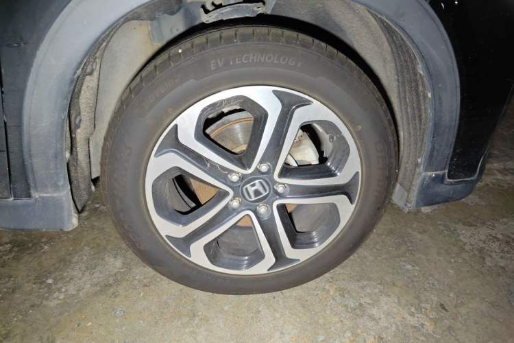 Used Honda XR-V 2017 1.8L EXi CVT Comfort Version Right Front Wheel Hub