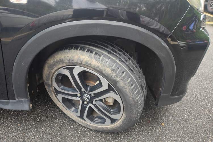 Used Honda XR-V 2017 1.8L EXi CVT Comfort Version Right Front Wheel Hub