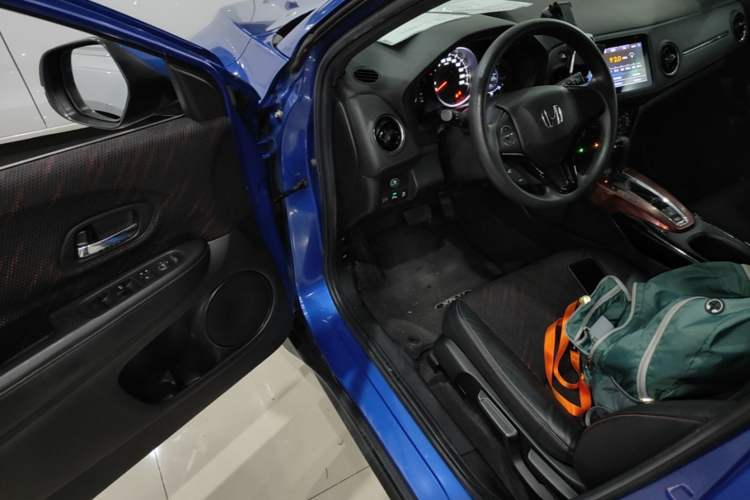 Used Honda XR-V 2017 1.5L LXi CVT Classic Edition Driver Seat