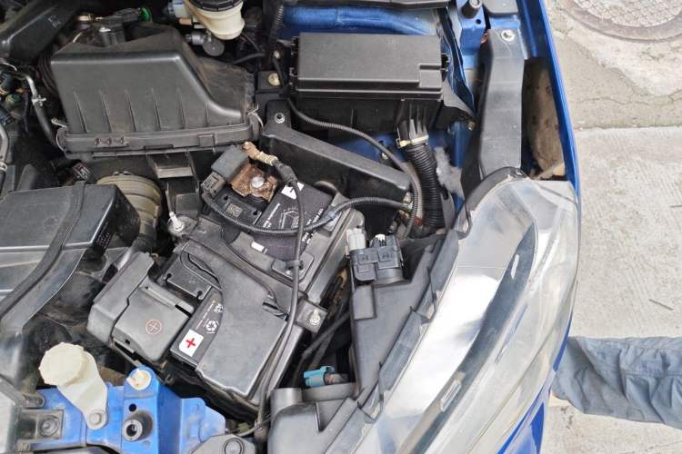 Used Honda XR-V 2017 1.8L EXi CVT Comfort Version Engine Bay Left