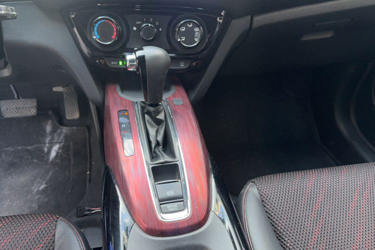 Used Honda XR-V 2017 1.5L LXi CVT Classic Edition Gear Lever